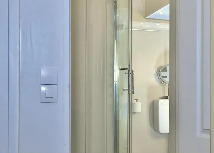 Romantic In Center Of Paris